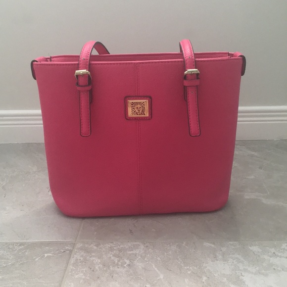 Handbag - Picture 1 of 2